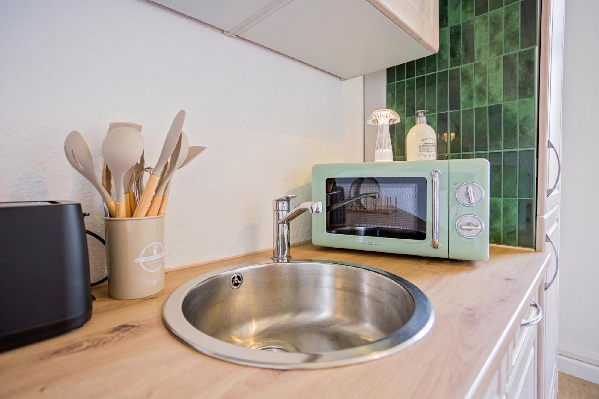 Boarding & Monteur Apartment Cmtz Chemnitz Ngoại thất bức ảnh